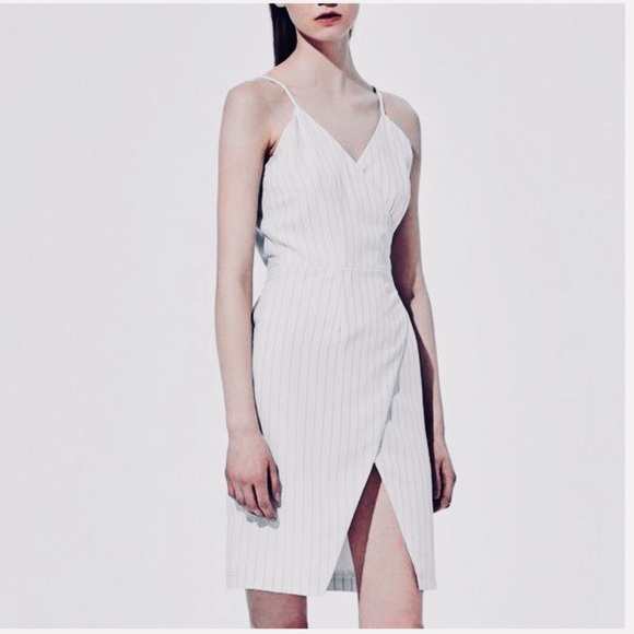 TWO FEATHERS lorinda wrap dress - Picture 3 of 7